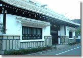 Nagayamon (long-gate house), now designated as a Cultural Asset of Tokyo