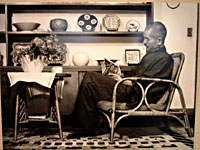 Tomimoto Kenkichi at his home, 1932